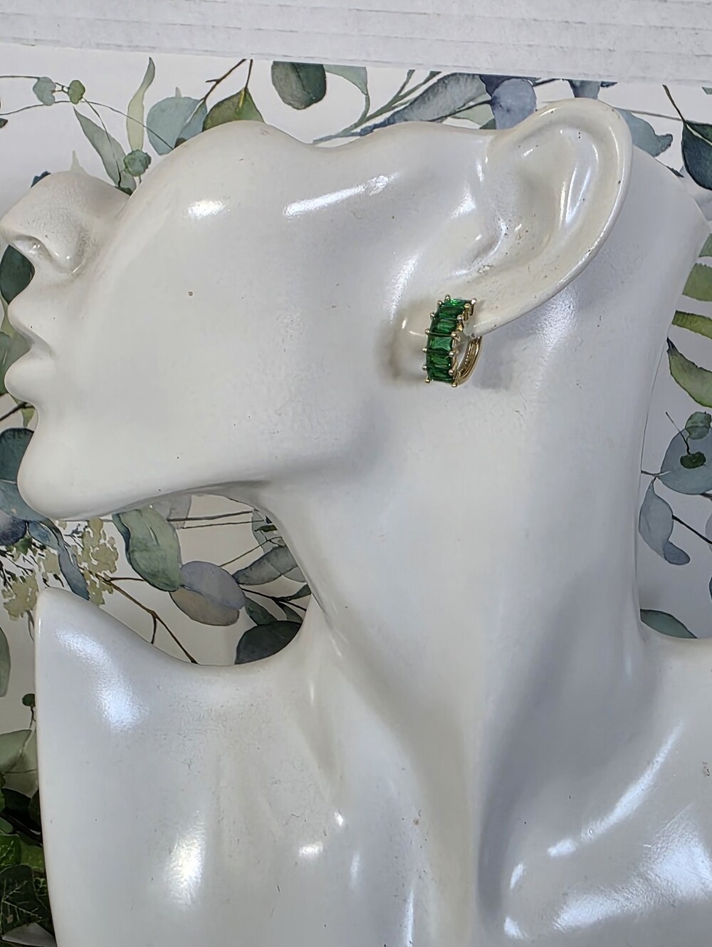 14K Gold Filled Emerald Green Baguette Huggie Hoop Earrings - Picture 6 of 7